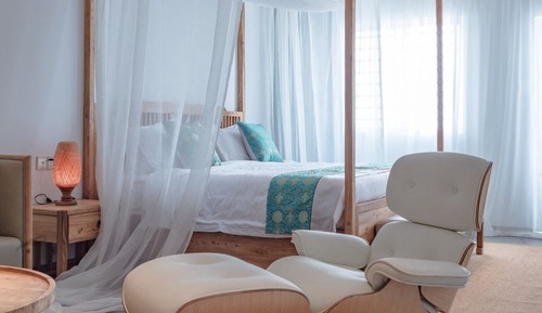 Deluxe Suite, 1 King Bed