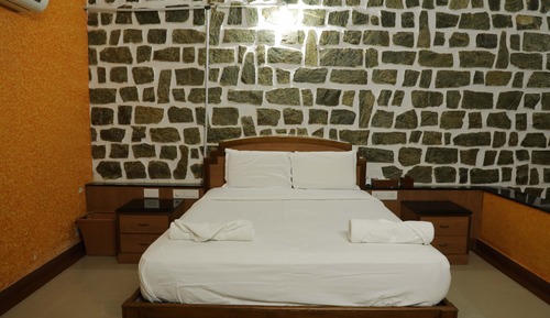 Cottage Room