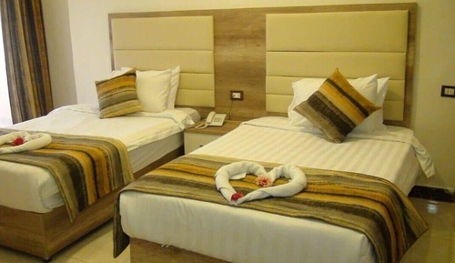 Deluxe Suite (direct Sea view) for foreigners only.