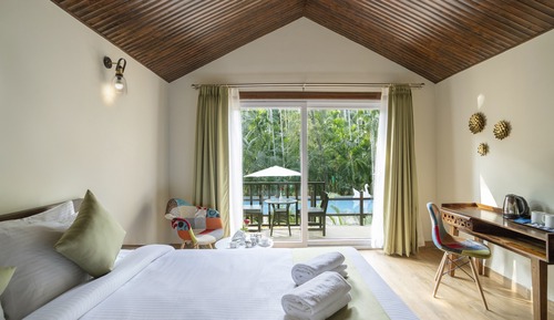 Premium Room, 1 Bedroom, Pool View