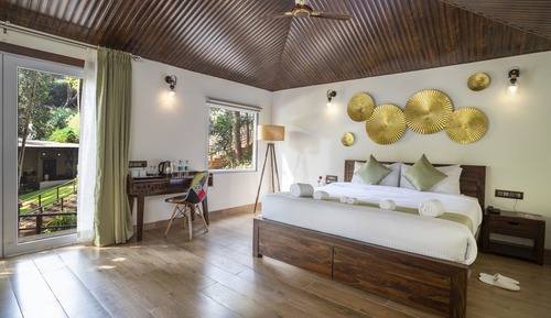 Suite room