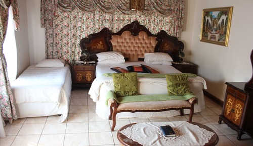 Comfort Triple Room