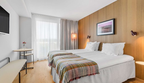Standard Room, 2 Twin Beds, Non Smoking, Balcony (Pet Friendly)