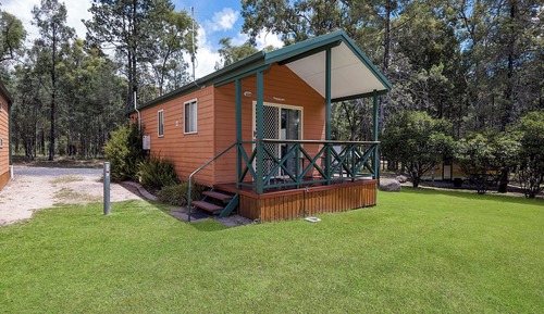 Deluxe Cabin - Sleeps 6