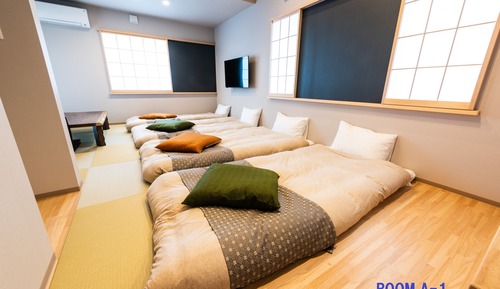 2 Bedrooms Townhouse A-1