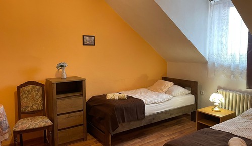 Elite Room