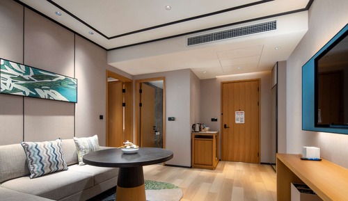Deluxe Suite, 1 King Bed