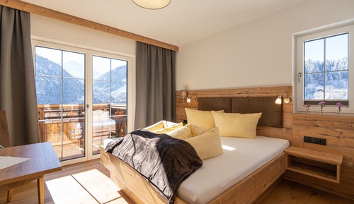 Comfort Double Room, 1 Bedroom, Non Smoking, Mountain View