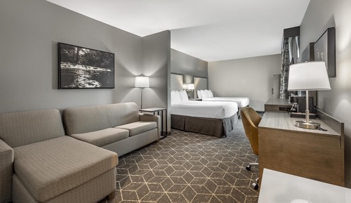 Standard Room, 2 Queen Beds, Accessible, Bathtub (Larger Room;with Sofabed)