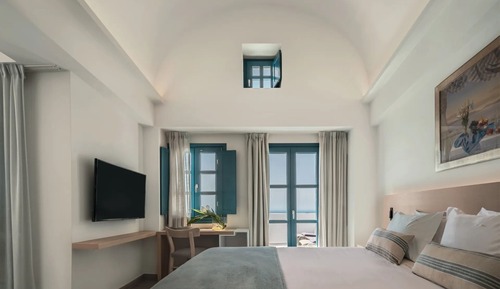 Honeymoon Suite (Aeifos)