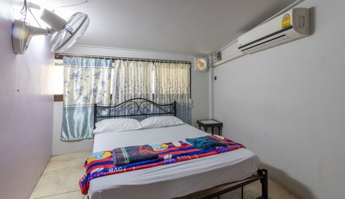 Double Bedroom with Fan