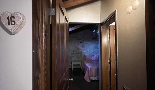 Economy Double or Twin Room (Single Use)