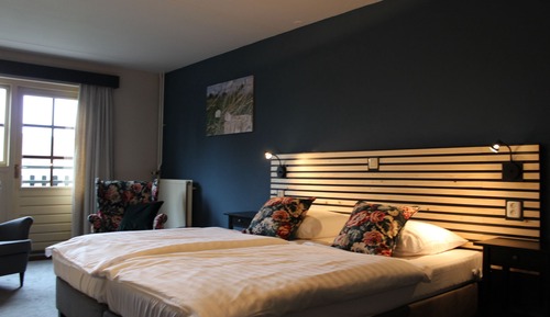 Double Room, Balcony