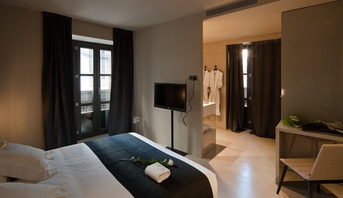 Classic Double or Twin Room