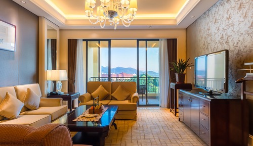 Celebrity Suite