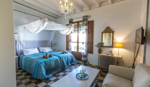 Suite, 2 Twin Beds