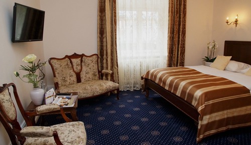Classic Double Room