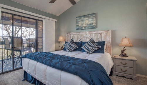 Basic Condo, 2 Bedrooms, 2 Bathrooms
