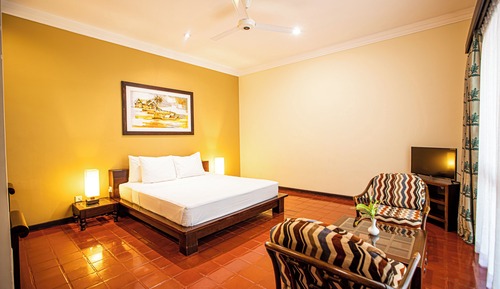 Deluxe Triple Room