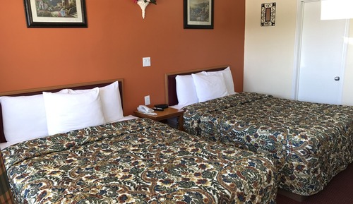 Standard Room, 2 Queen Beds