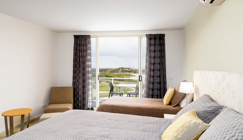 Luxury Two Bedroom Apartment