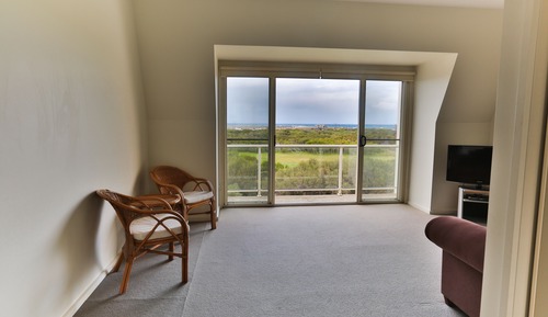 Three Bedroom Spa Apartment, Split Level