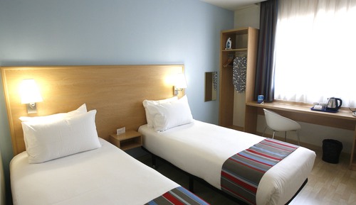 Twin Room (single use)