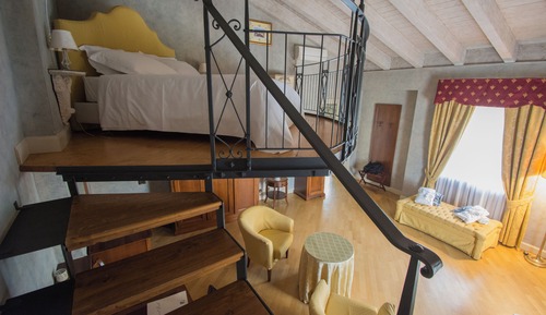 Junior Studio Suite, Valley View
