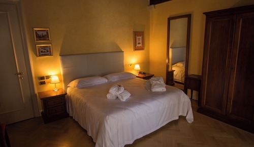 Superior Room, Valley View