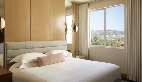 Penthouse, 1 Twin Bed (Wilshire)