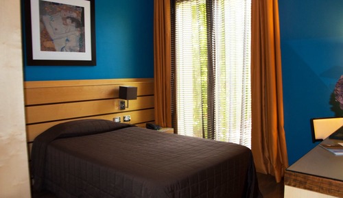 Business Single Room