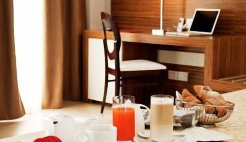 Deluxe Double Room Single Use