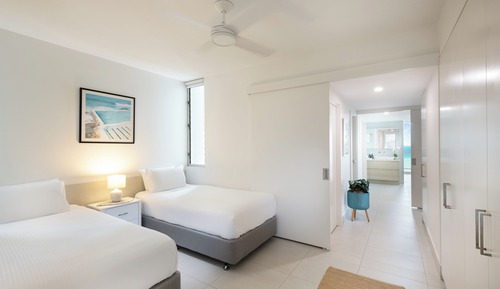 2 Bedroom 2 Bathroom Ocean Front Apartment