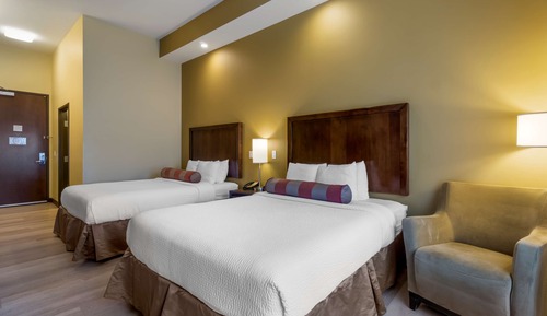 Standard Room, 2 Queen Beds, Non Smoking, Refrigerator & Microwave (Pet Friendly)
