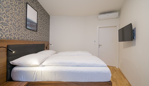 Deluxe Apartment (Top 34)