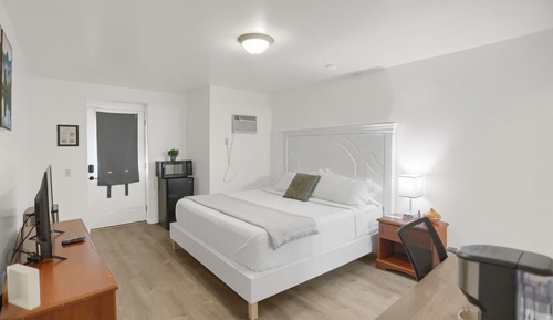 Basic Single Room