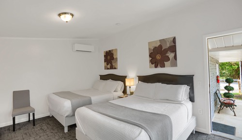Standard Room, 2 Queen Beds, Non Smoking