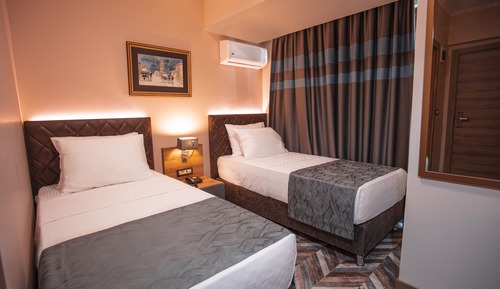 Standard Twin Room, City View