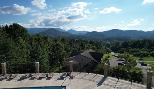 Clubhouse Unit 2 - Two Bedroom Condo with Bunk Room, Views, and Pool (Ground Floor)