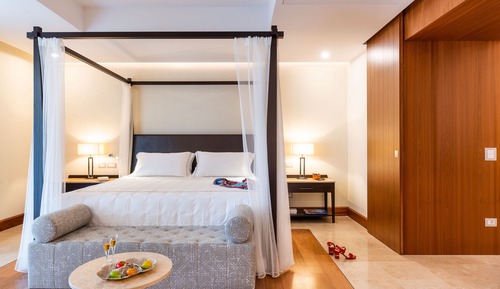 Superior Suite