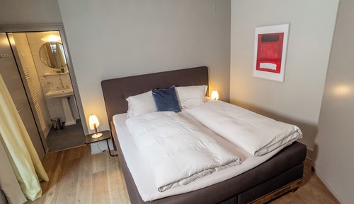 Double Room, Mountain View