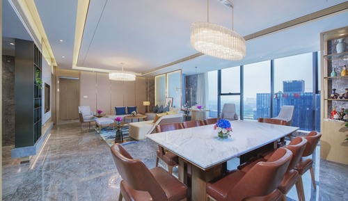 Suite, 1 King Bed