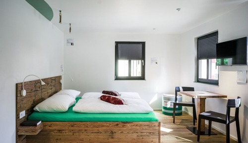 Deluxe Double Room (6)