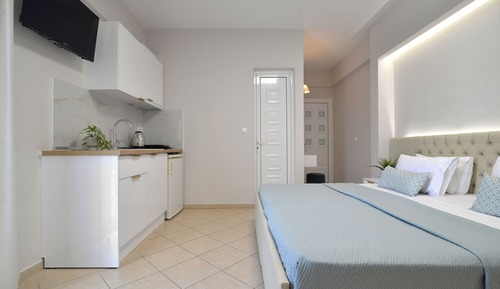 Panoramic Studio, Balcony