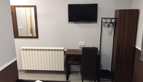 Basic Double or Twin Room, Non Smoking