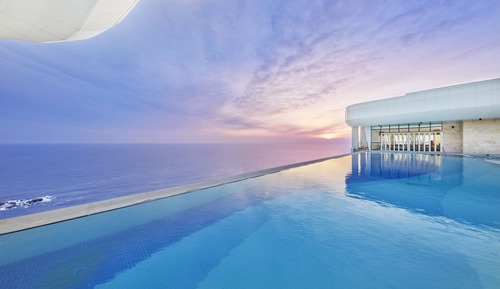 [Infinite PKG for 2] Deluxe Double Room, Lake View - Infinite Access for 2 Per stay