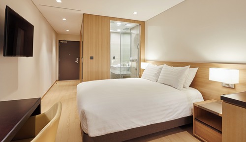 Deluxe Double Room, Lake View (Pool access not included)