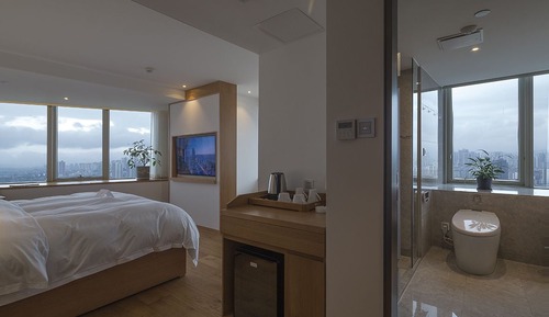 Whole-View King-Size Room
