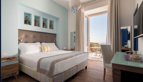 Deluxe Double or Twin Room, Balcony, Sea View