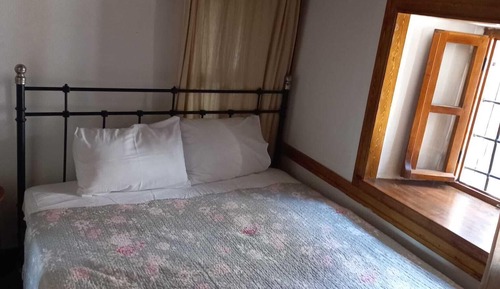 Standard Double Room, 1 Queen Bed